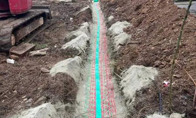 Travaux d'assainissement, Saint-Chinian, Occitanie Terrassement